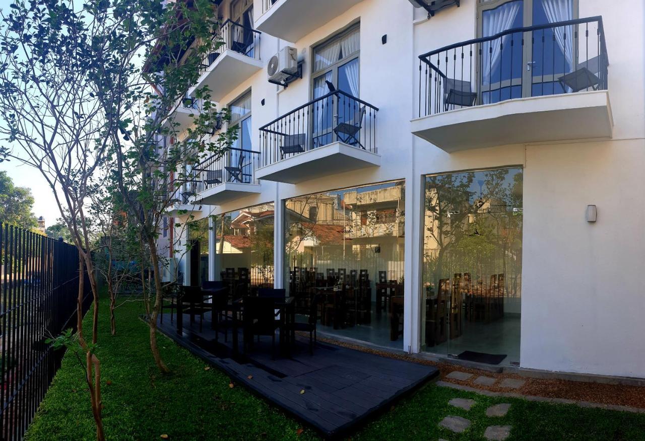 Hive 68 - Hotel And Resorts Negombo Eksteriør bilde